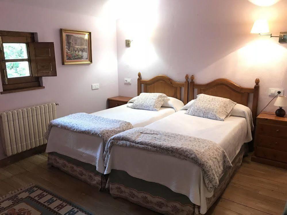 Hotel Rural La Balconada オビエド エクステリア 写真